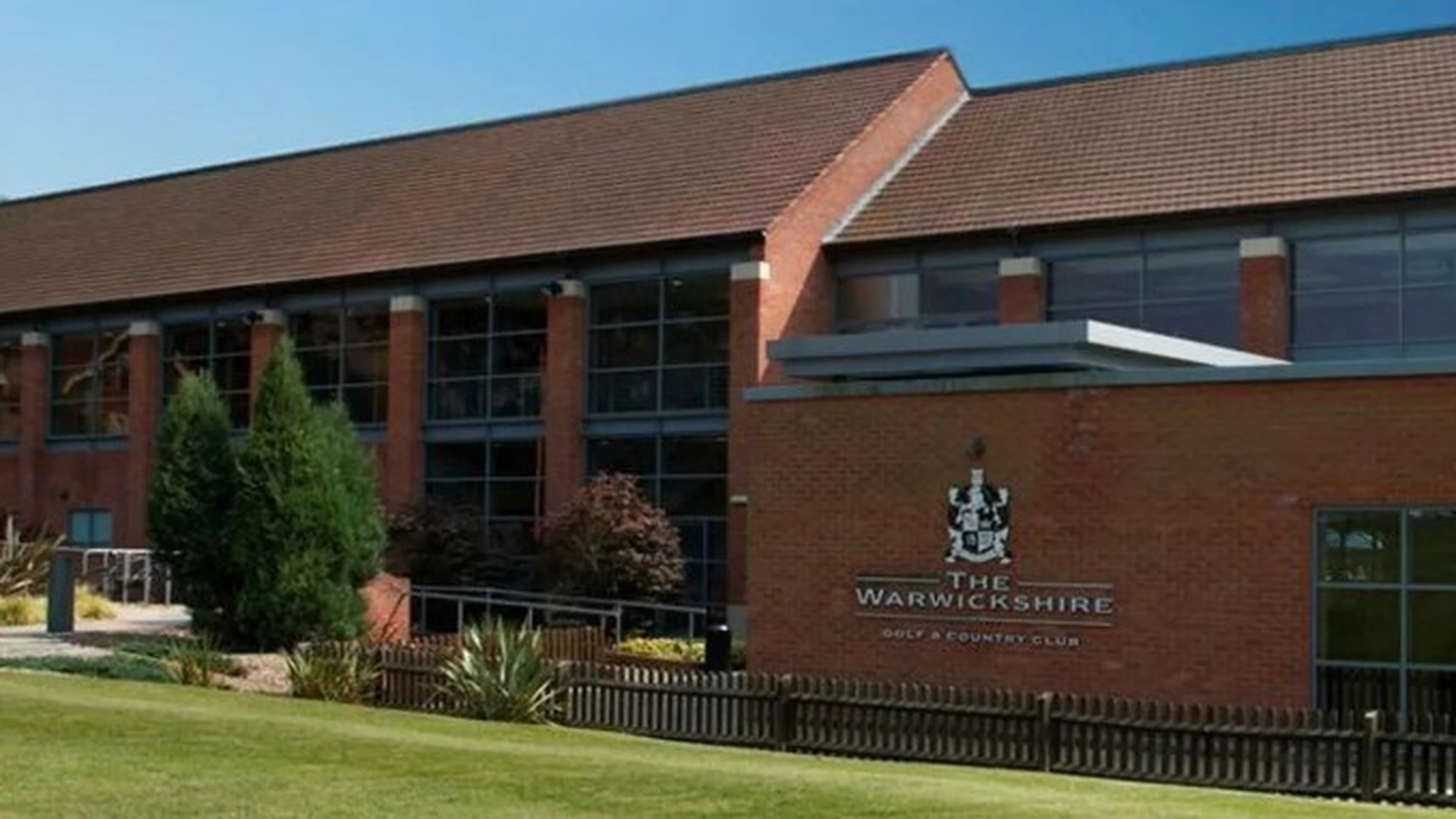 The Warwickshire Golf and Country Club clubhouse at Leek Wootton